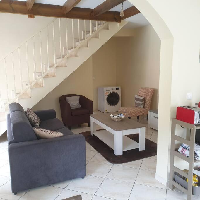 Location Saisonniere Semaine Et/Ou Week-End Apartment Ла Плен де Палмист Екстериор снимка